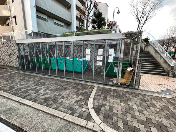 ＫＤＸﾚｼﾞﾃﾞﾝｽ夙川ﾋﾙｽﾞ4番館の物件外観写真